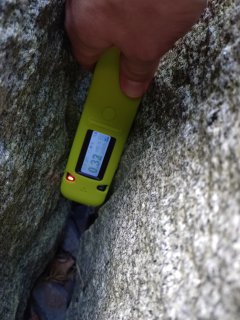 Žulový kámen u hvězdárny VM