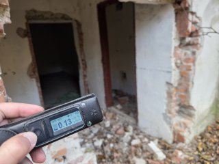 Objekt v lese pri Jaklovciach