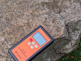 Kamínek u menzy ČZU