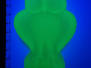 Uranové sklo - sova - broušená (současná výroba)