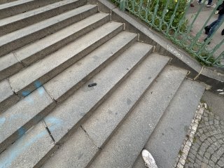 0.88 μSv/h ±3.2% {612s}