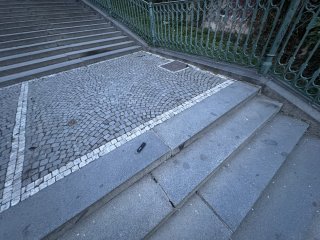 1.70 μSv/h ±3.1% {622s}