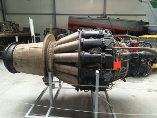 proudový motor General Electric-Allison J33