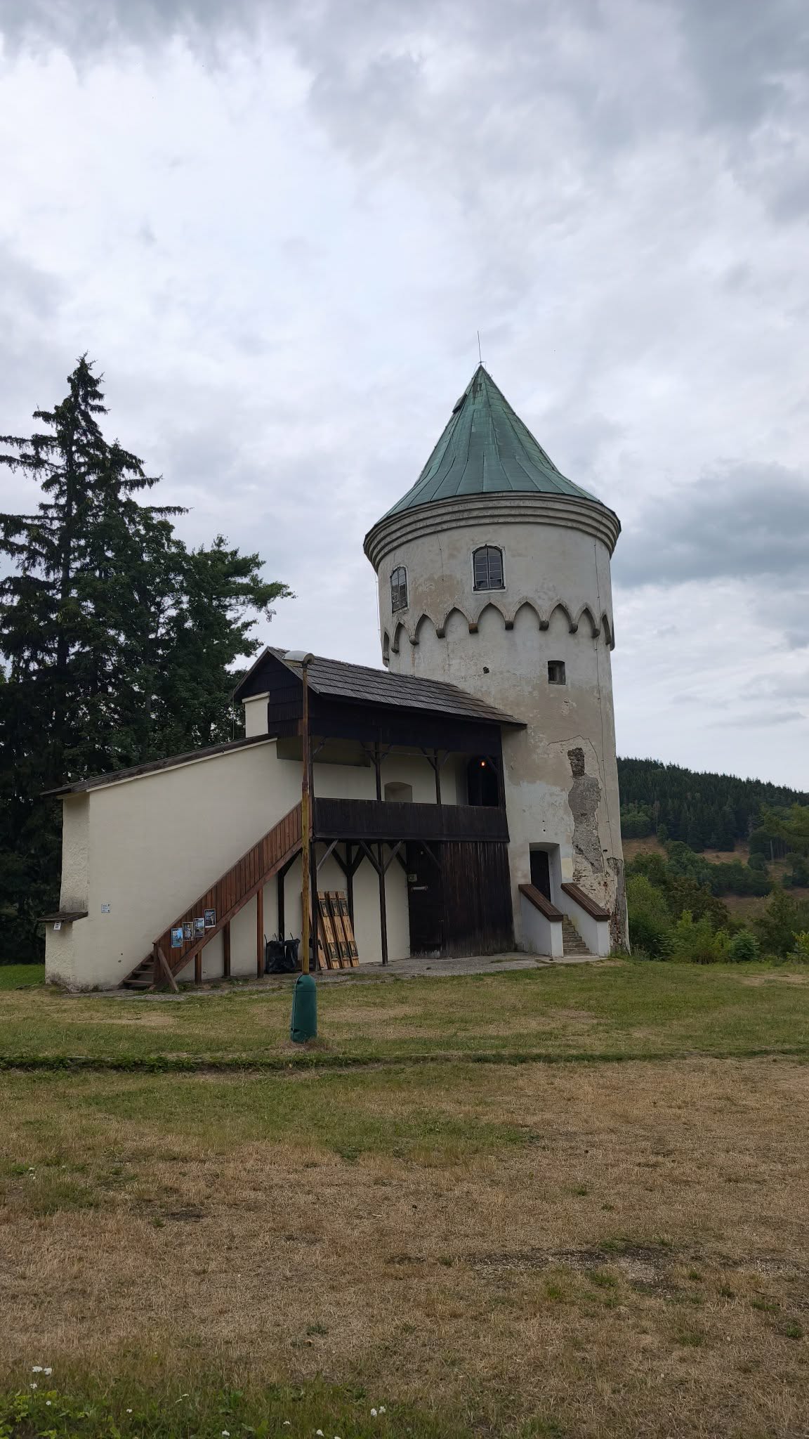 Hrad Freundenštejn (Šlikova Věž; Šlikův hrádek)