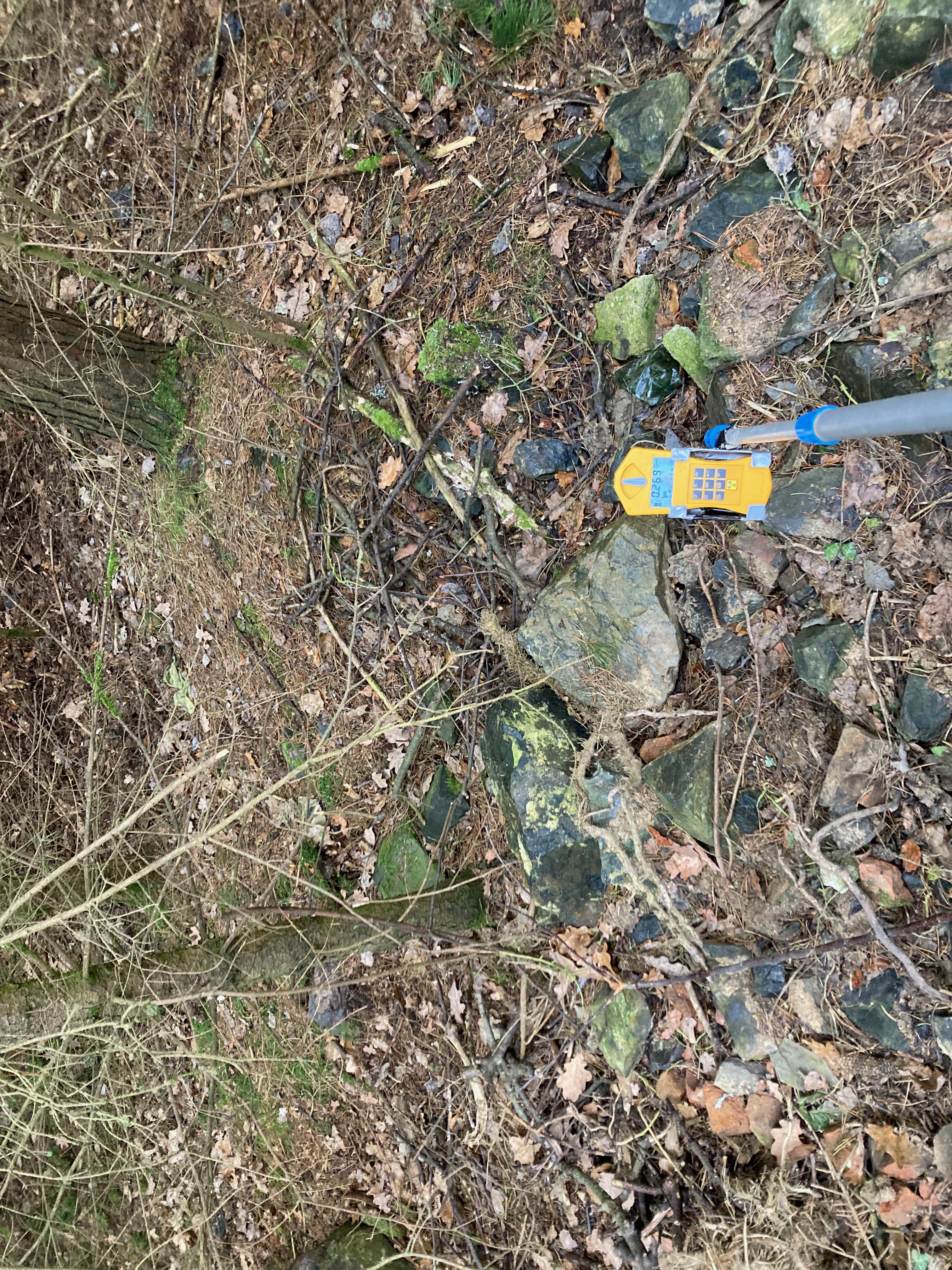 Materiál ze šachty