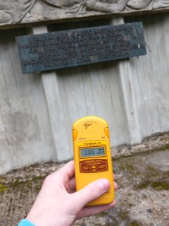 Pomník Marii Curie Sklodowské