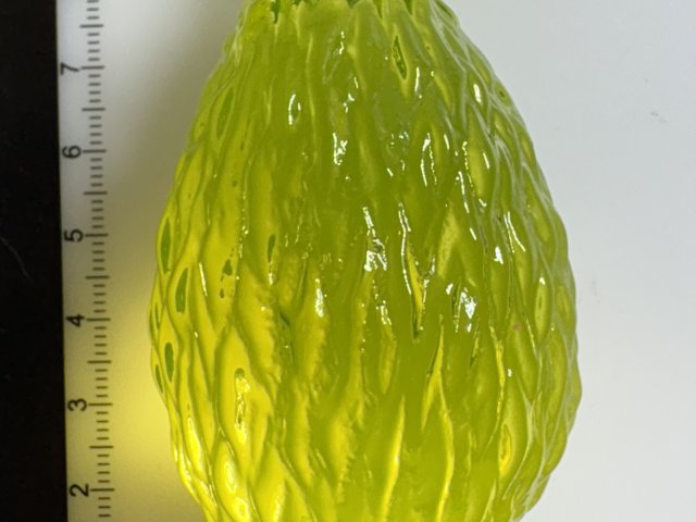 Uranové sklo - ježek (současná výroba)