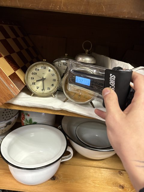 Budík v antiku (nevlastním)