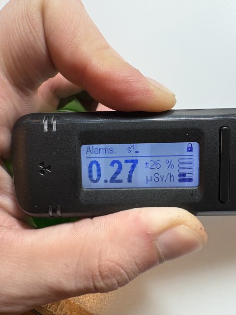 Uranové sklo - Žába - Zelená (současná výroba)