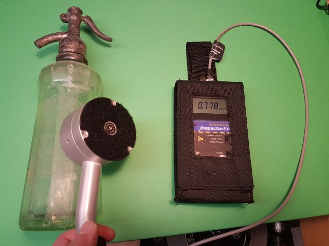 Uránová sódová fľaša